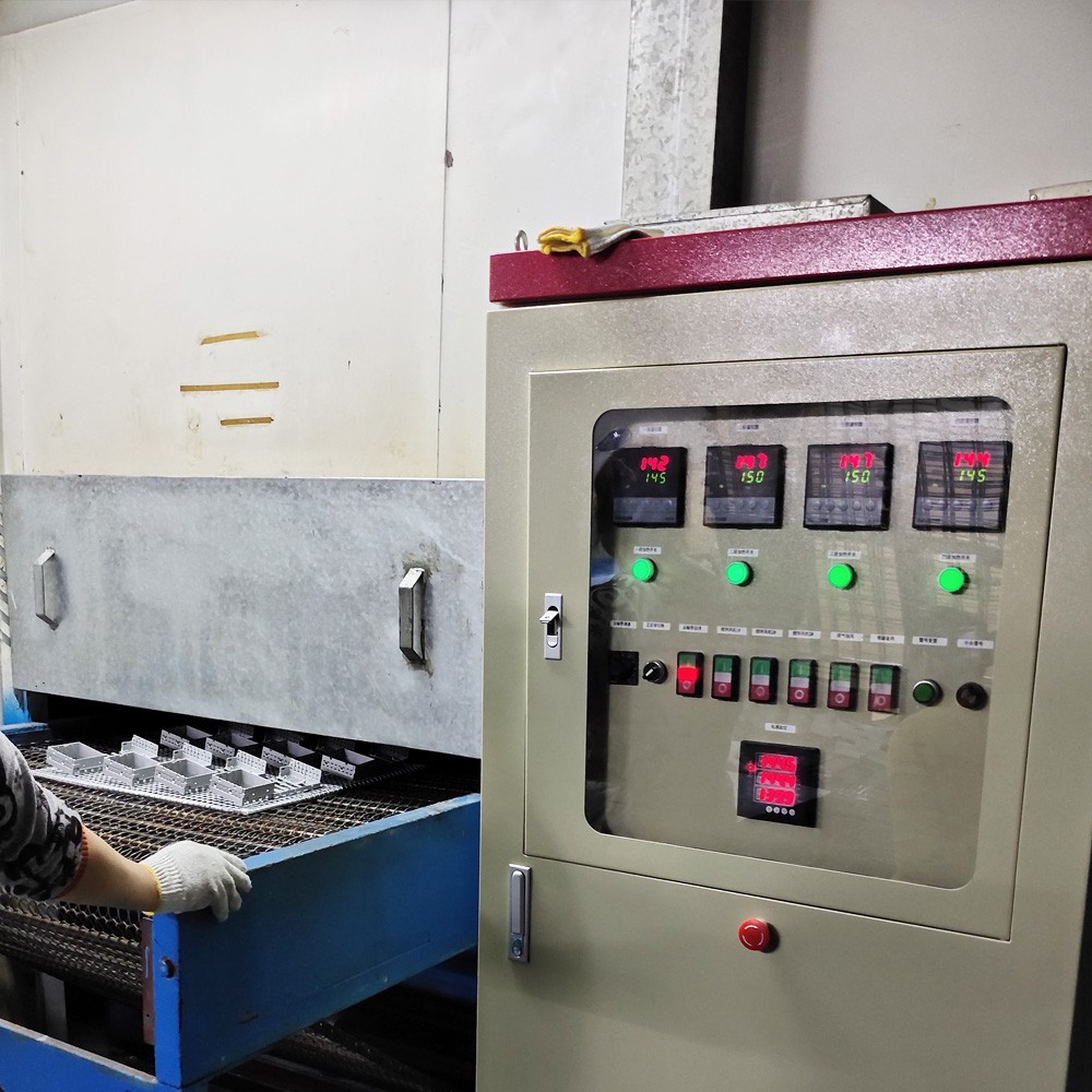 CH小体积SCR调功器隧道炉应用案例